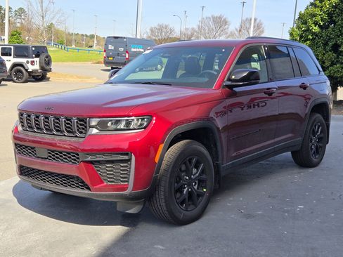 New 2026 Jeep Grand Cherokee Altitude image 3