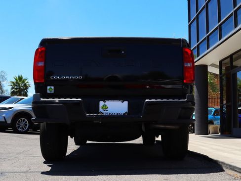 Used 2022 Chevrolet Colorado LT w/ Fleet Safety Package RWD image 12