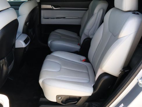 Used 2020 Hyundai Palisade SEL FWD image 21