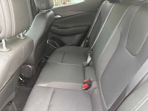 Used 2025 Buick Encore GX Preferred AWD/4WD image 21