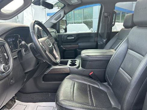 Used 2023 GMC Sierra 2500 Denali w/ Denali Black Diamond Edition image 14