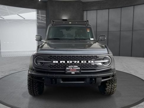 Used 2023 Ford Bronco Badlands AWD/4WD image 2