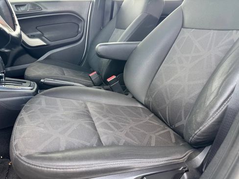 Used 2012 Ford Fiesta SE FWD image 14