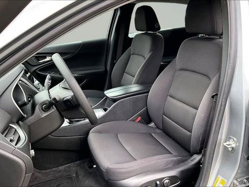 Used 2024 Chevrolet Malibu LT FWD image 20