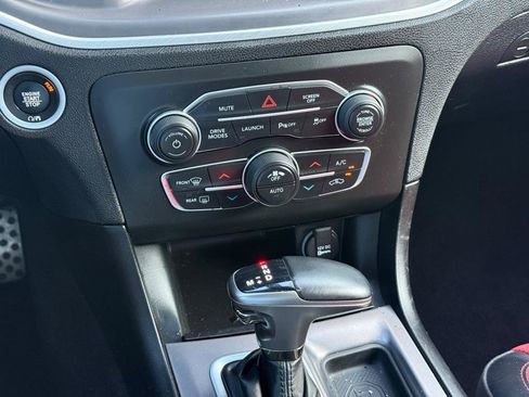 Used 2022 Dodge Charger Scat Pack RWD image 19