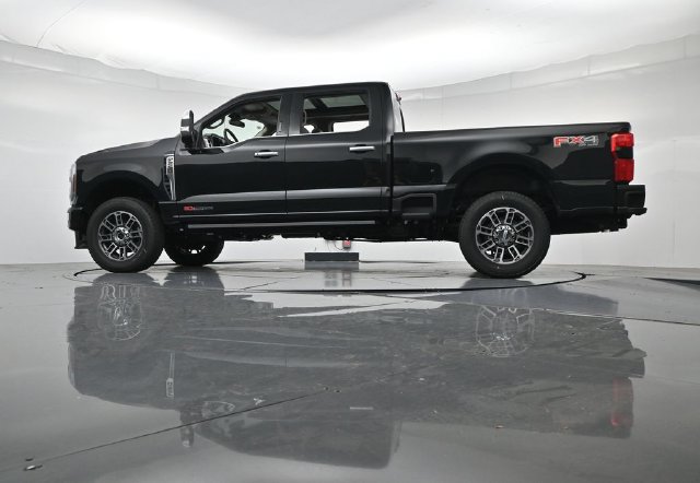 New 2026 Ford F250 Platinum w/ Platinum Plus Package AWD/4WD image 44