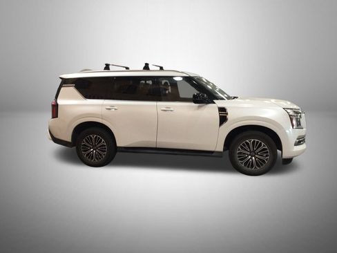 Used 2025 Nissan Armada SL w/ Captain's Chari Seat Package AWD/4WD image 2