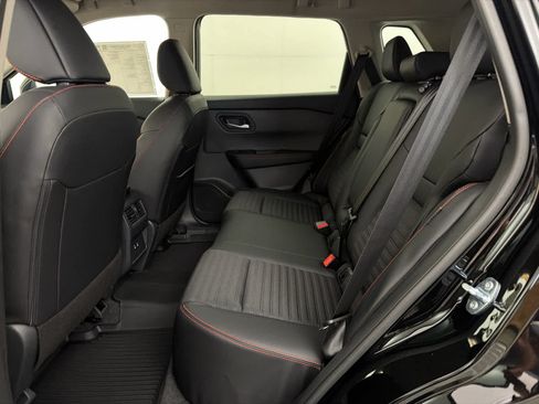 New 2026 Nissan Rogue SV AWD/4WD image 16