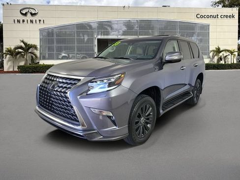 Used 2023 Lexus GX 460 Premium w/ Accessory Package AWD/4WD image 2