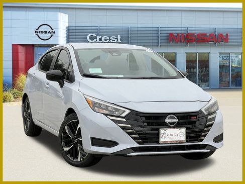 New 2025 Nissan Versa SR w/ Trunk Package image 1