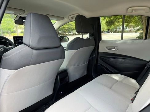 Used 2020 Toyota Corolla LE FWD image 15