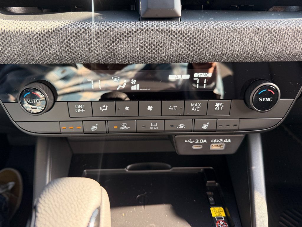 New 2026 Subaru Outback Limited AWD/4WD image 39