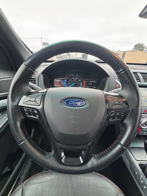 Used 2018 Ford Explorer Sport AWD/4WD image 27