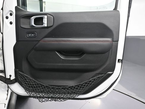 Used 2019 Jeep Wrangler Unlimited Rubicon image 44