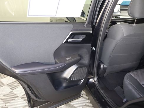 Used 2025 Mitsubishi Outlander ES image 44