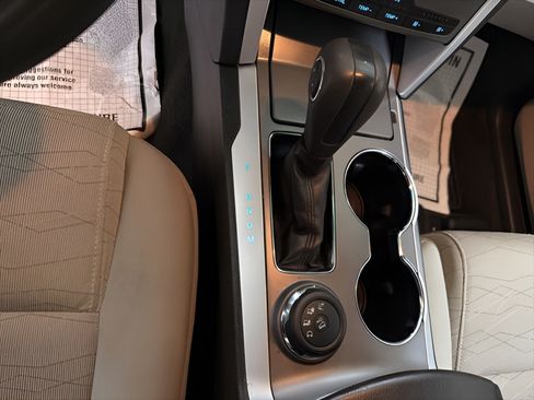 Used 2015 Ford Explorer 4WD image 18