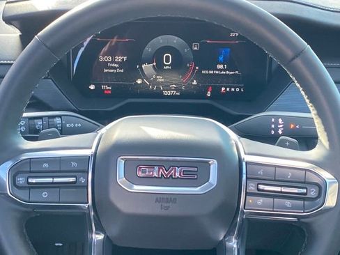 Certified 2024 GMC Acadia Elevation w/ Black Edition image 8