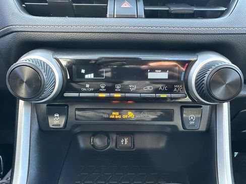 Certified 2024 Toyota RAV4 LE image 34