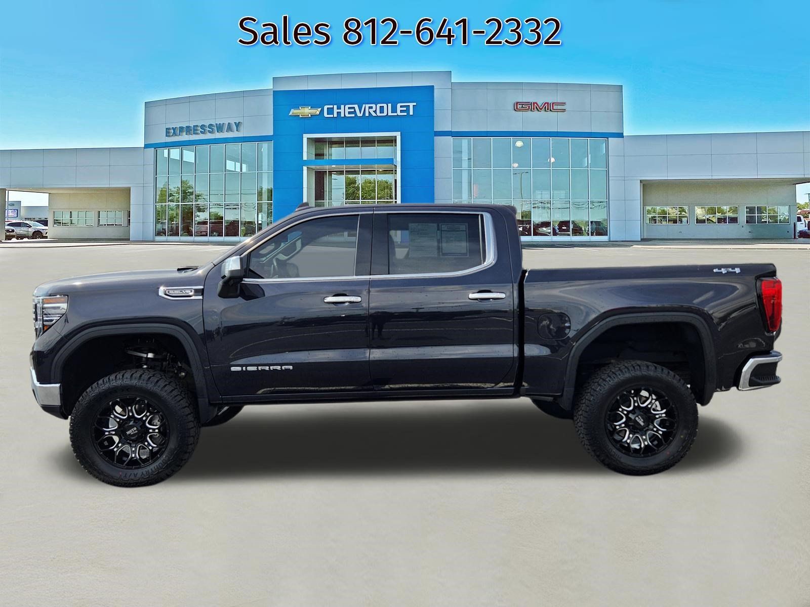 Used 2026 GMC Sierra 1500 SLT AWD/4WD image 4