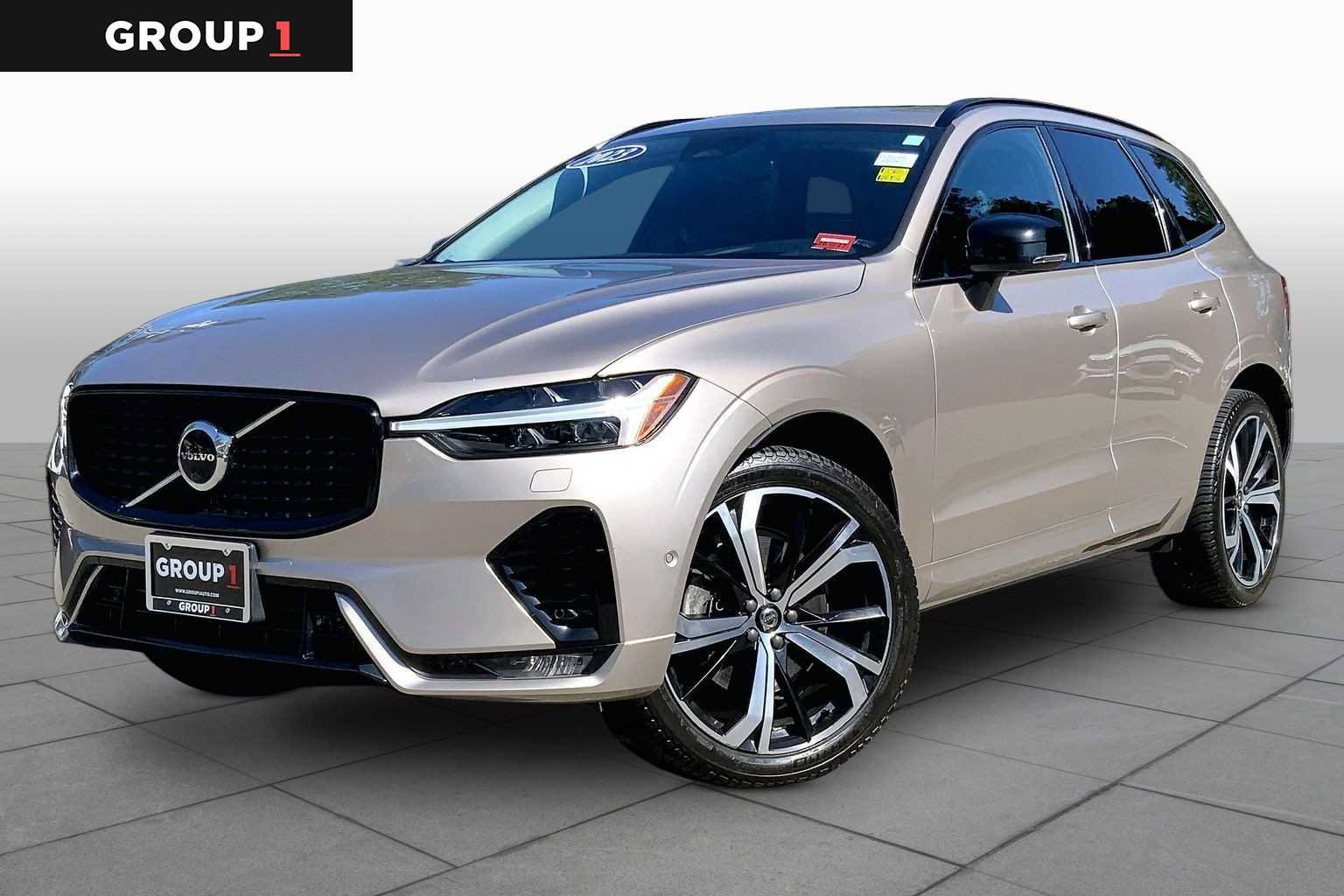 Used 2023 Volvo XC60 B6 Ultimate w/ Protection Package Premier AWD/4WD image 1