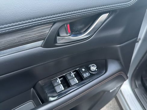 Used 2018 MAZDA CX-5 Grand Touring image 3