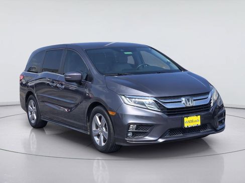 Used 2019 Honda Odyssey EX image 3