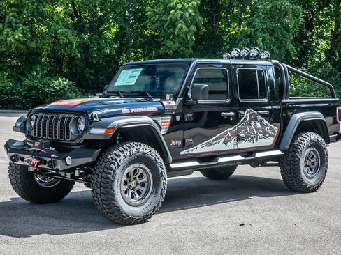New 2026 Jeep Gladiator Rubicon w/ Steel Power Dome Hood Package AWD/4WD image 56
