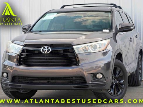 Used 2016 Toyota Highlander Plus image 1