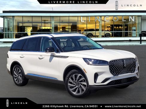 New 2026 Lincoln Aviator AWD image 1