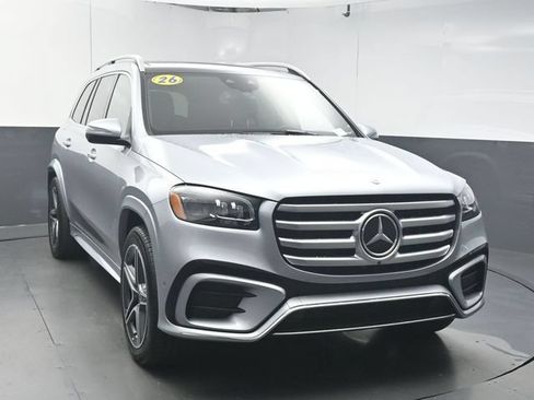 Certified 2025 Mercedes-Benz GLS 450 4MATIC w/ AMG Line Exterior image 2