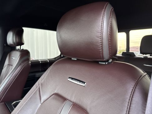 Used 2016 Ford F150 Platinum w/ Equipment Group 701A Luxury image 16