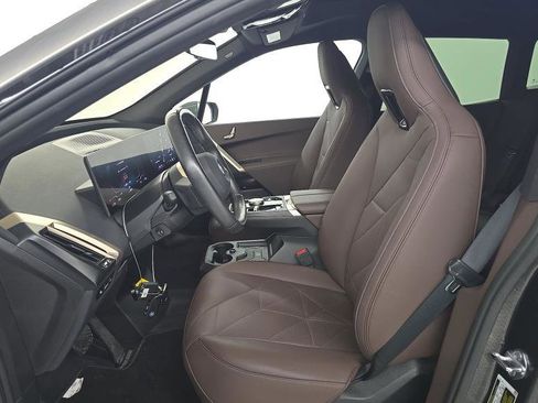 Used 2024 BMW iX xDrive50 AWD/4WD image 7