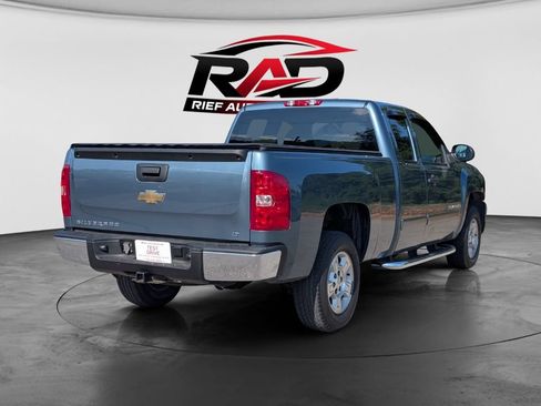Used 2007 Chevrolet Silverado 1500 LT w/ 1LT Convenience Package RWD image 3