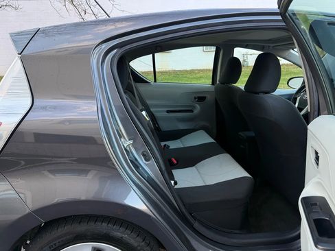 Used 2012 Toyota Prius C One image 20