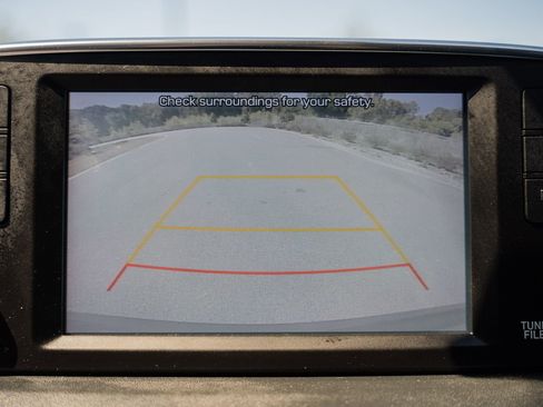 Used 2019 Hyundai Santa Fe SE FWD image 31