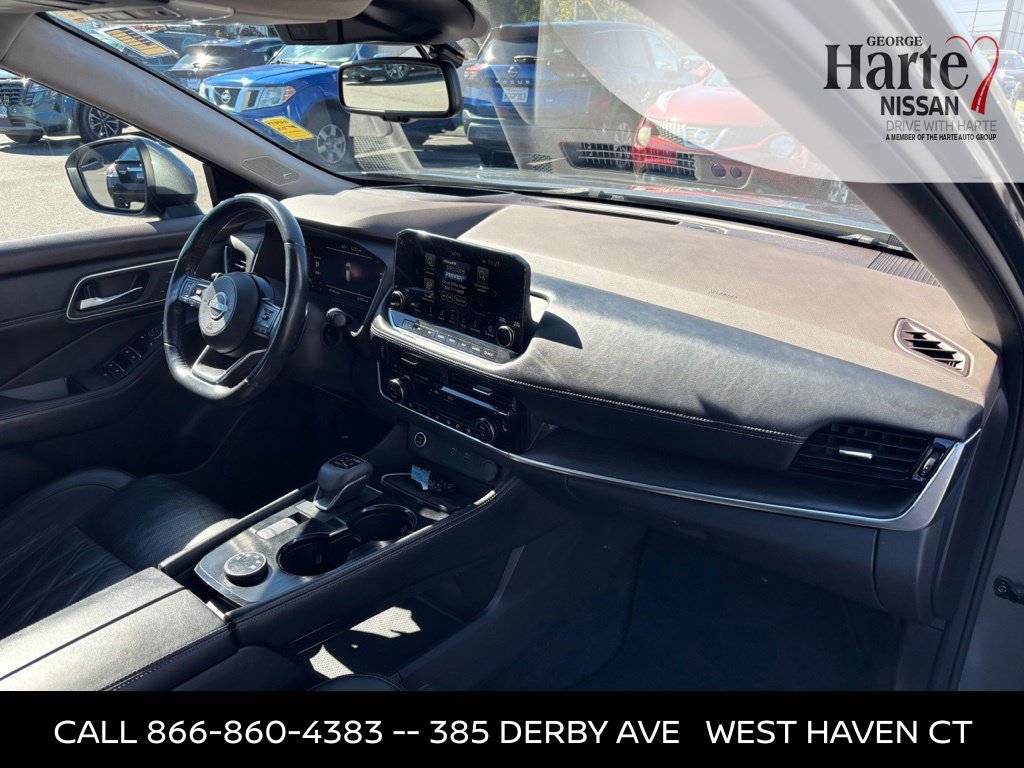 Certified 2022 Nissan Rogue Platinum w/ Head-Up Display Package AWD/4WD image 31