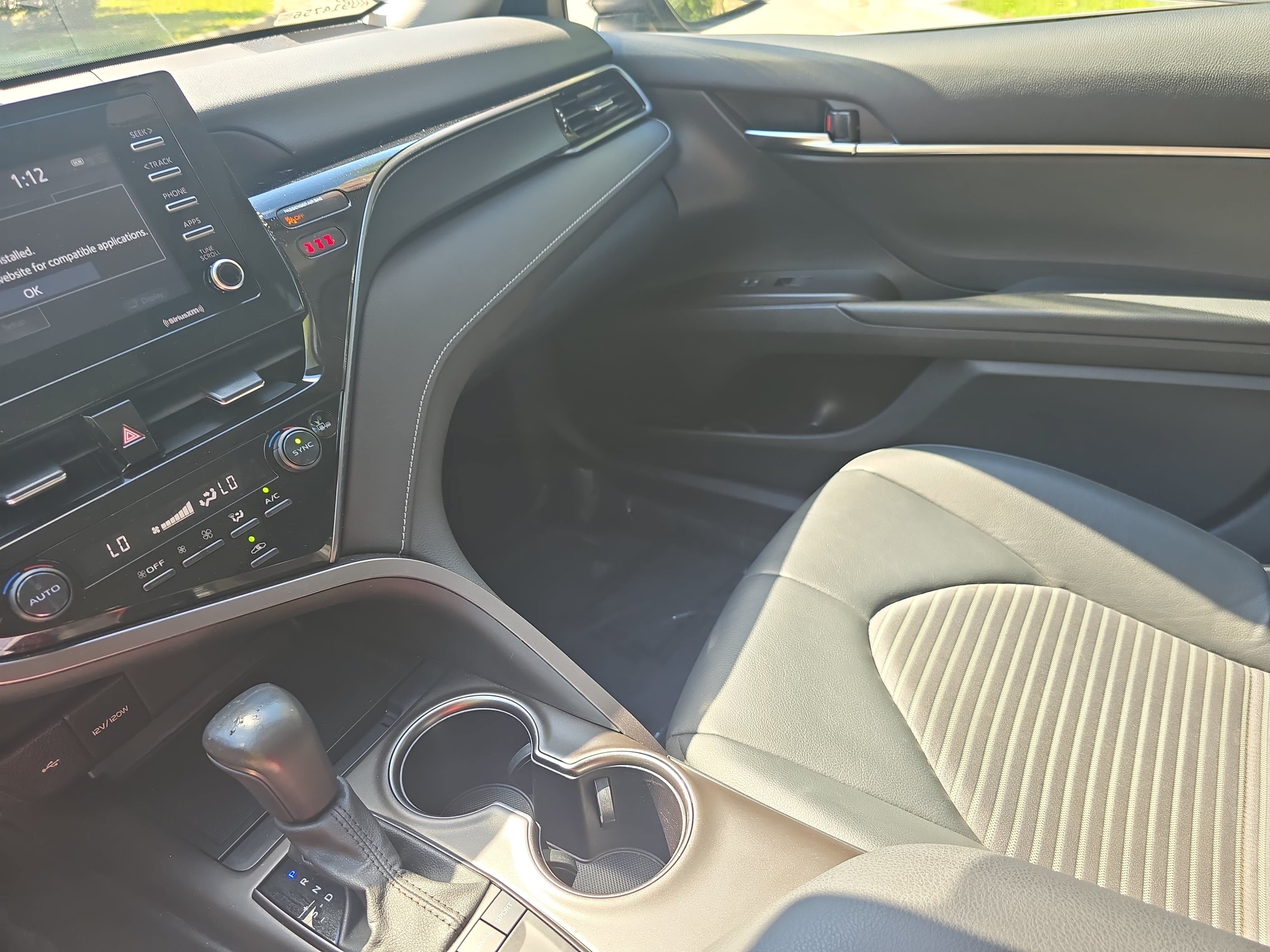 Used 2024 Toyota Camry SE FWD image 24