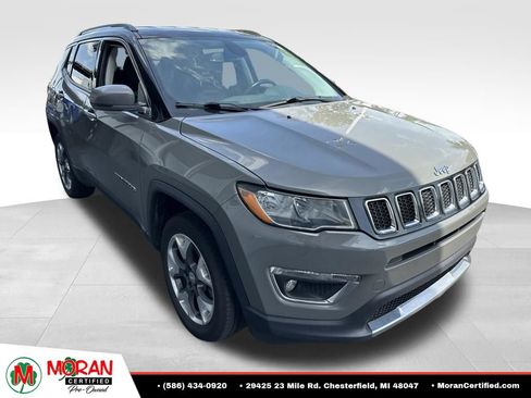 Used 2020 Jeep Compass Limited AWD/4WD image 2