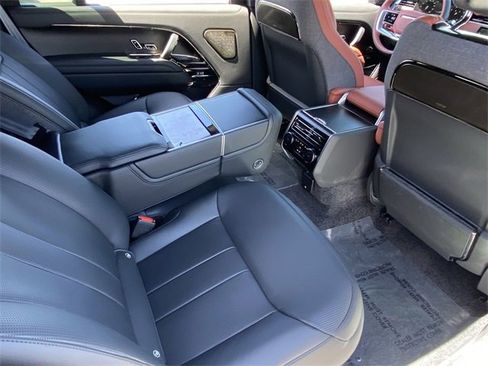 New 2025 Land Rover Range Rover SV image 13