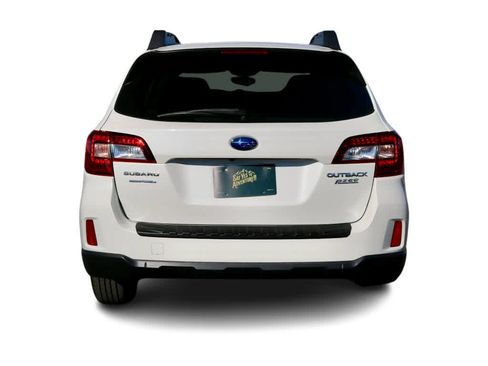 Used 2017 Subaru Outback 2.5i image 5