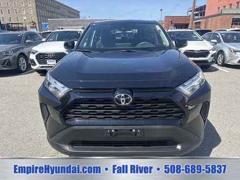 Used 2024 Toyota RAV4 LE AWD/4WD image 11