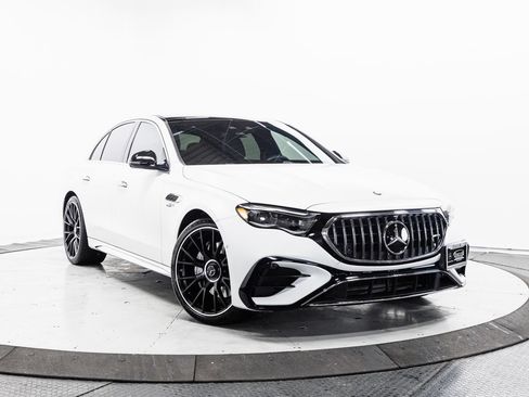 Used 2025 Mercedes-Benz E 53 AMG e 4MATIC Sedan image 1