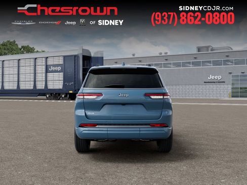 New 2026 Jeep Grand Cherokee L Limited AWD/4WD image 7