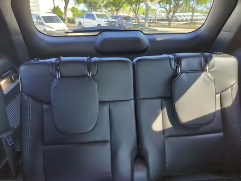 Used 2023 Ford Explorer ST w/ Equipment Group 401A AWD/4WD image 19