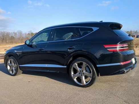 Used 2023 Genesis GV80 2.5T w/ Prestige Package image 6