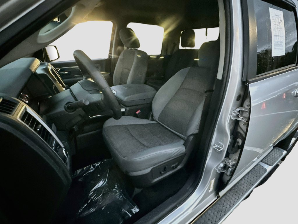 Used 2013 RAM 1500 Lone Star RWD image 21