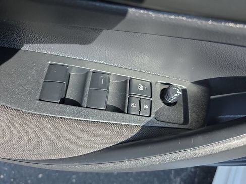 Used 2026 Toyota Corolla LE FWD image 19