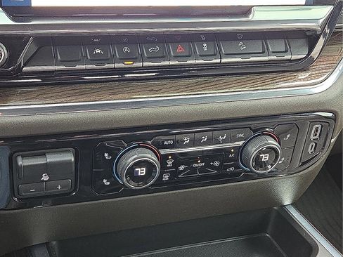 Used 2024 Chevrolet Silverado 1500 RST image 19