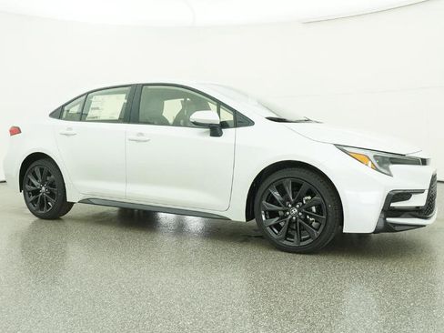 New 2026 Toyota Corolla SE image 28