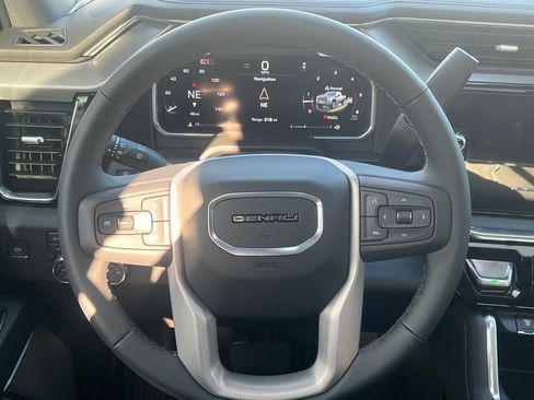 New 2026 GMC Sierra 2500 Denali w/ Denali Reserve Package image 12